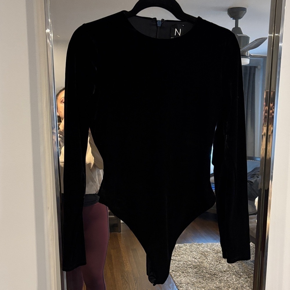 Naked Wardrobe Classic Black velvet long sleeve Bodysuit size medium